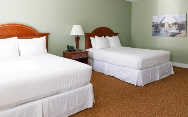 The Admiral's Inn Resort