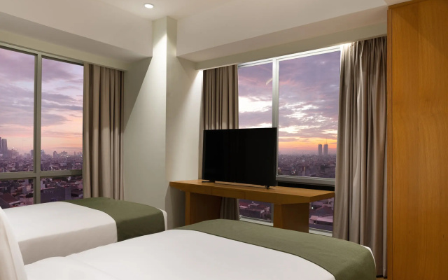 Holiday Inn & Suites Jakarta Gajah Mada by IHG
