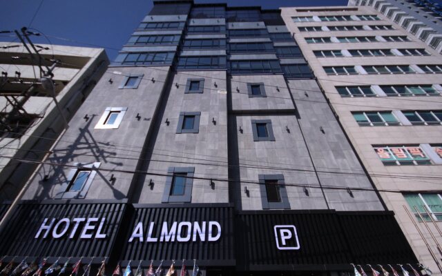 Hotel Almond Busan Station