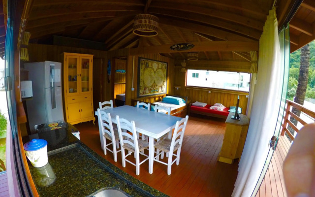 Bangalô com vista para o mar.