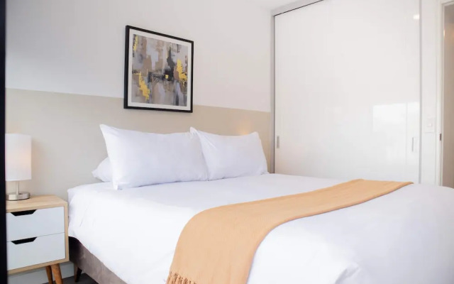 w Amazing 3BR w Balcony in Miraflores