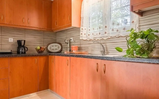 Helen s Countryside House