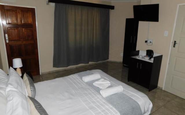 Savannah Guest House