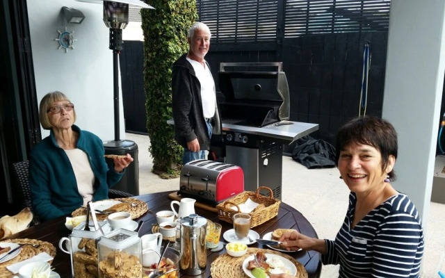 Tuscan Retreat B & B