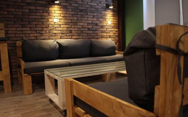 Friendly House - Hostel