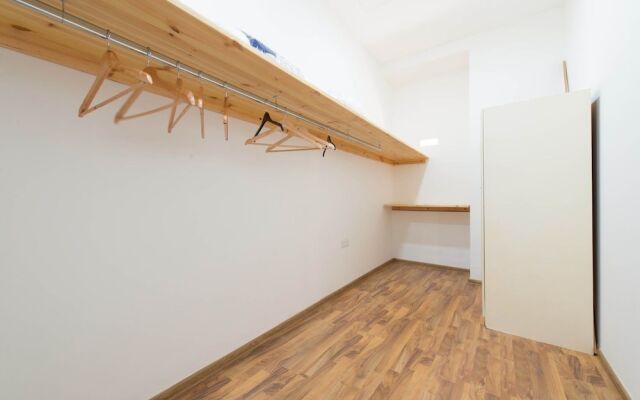Charming Seafront Apartment, Perfect for Families