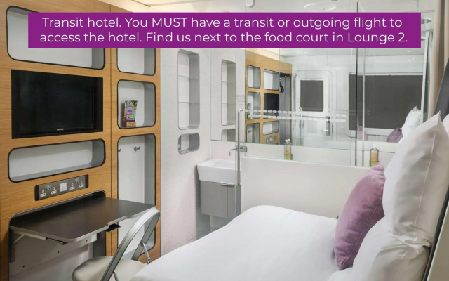 YOTELAIR Amsterdam Schiphol - Transit Hotel
