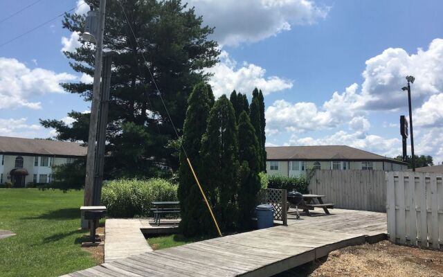 Ambassador Inn And Suites