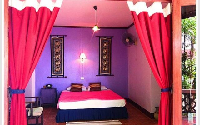 Emerald Bungalow