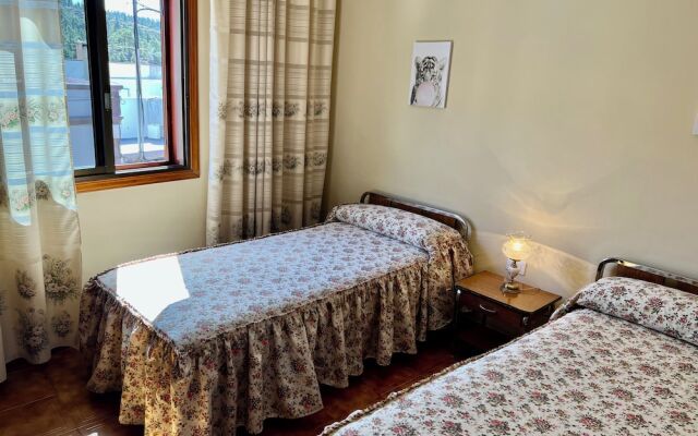 Alma Hostel