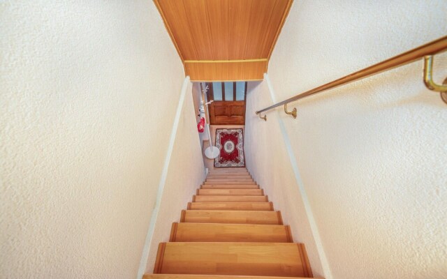 Awesome Apartment in Valun With 1 Bedrooms