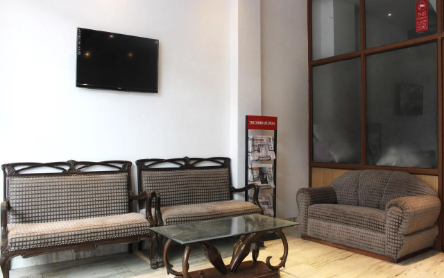 OYO Rooms Paharganj Near Bikaner Sweets