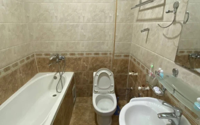 Parvina Hotel