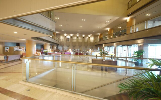 Route Inn Grantia Komaki