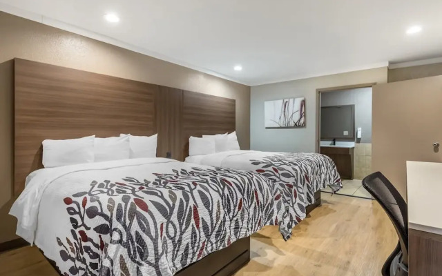 Red Roof Inn Raleigh Northeast - Downtown