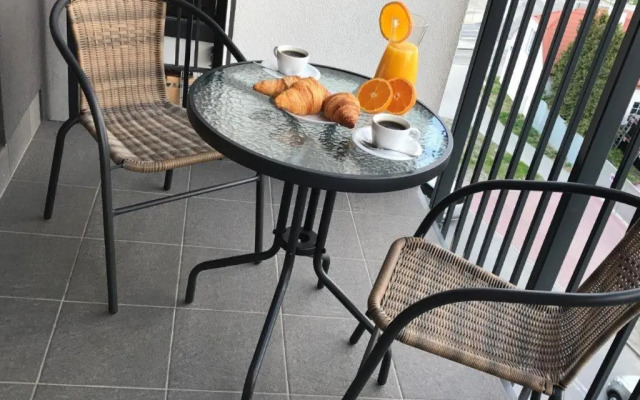 Premium Apartment - Chopin AirPort