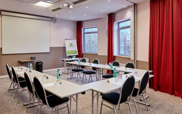 Holiday Inn Paris Marne La Vallee