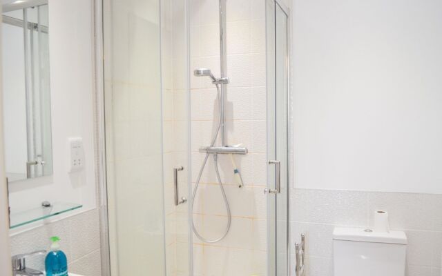 Spacious 2 Bedroom Home
