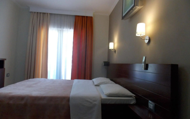 Hotel Mediterrane