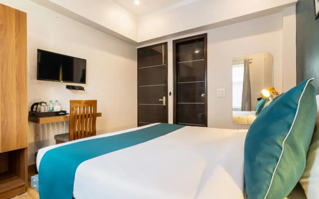Oyo Flagship 808177 Hotel Red Carmine