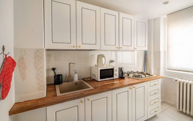 Holt - Gryffindor Tower