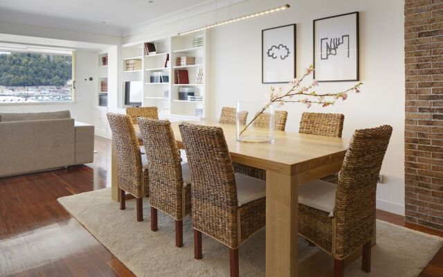 Playa de La Concha 3 Apartment by FeelFree Rentals