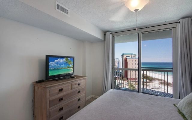 Pelican Beach 1518 2 Bedroom Condo by Pelican Beach Management