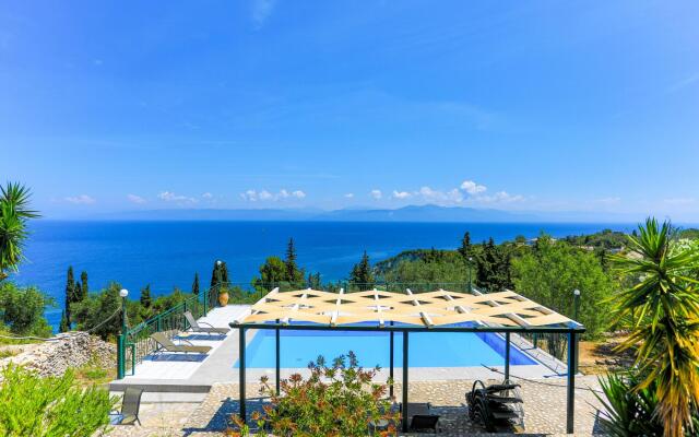 Antigoni Villa Tria in Longos