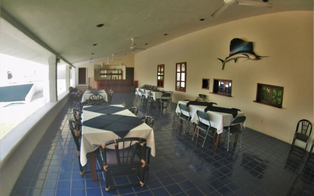 Suites Las Palmas Hotel & Villas