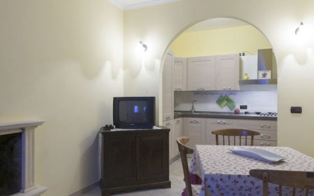 Carpineto Romano Apartments by Thaz Italia