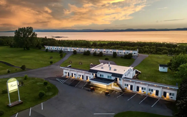 Le Fraser Motel