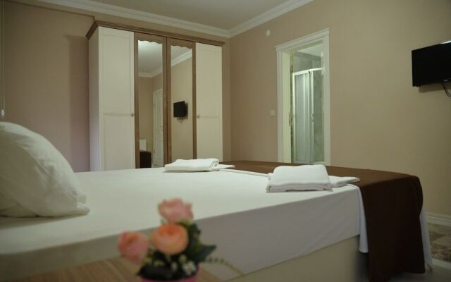 Defne Gold Suite Hotel