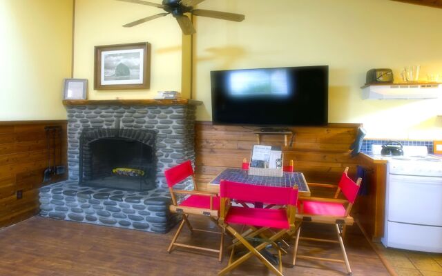 Hearthstone Inn