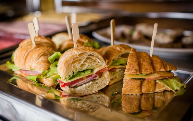 Отель «Дюк»