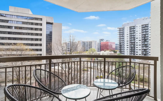 Well Appointed Apartments W Full Comfort