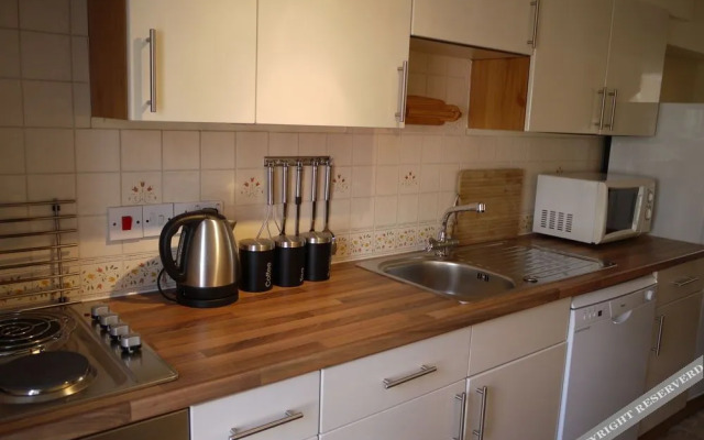 Howgills Guest House & Apartments