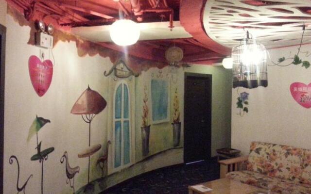 Yangshuo West Street Romantic Hotel