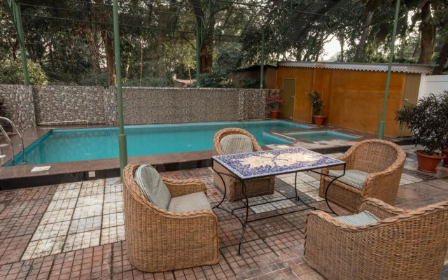 Oyo 17233 Hotel Raj Resort