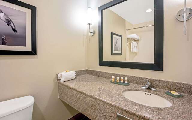 La Quinta Inn & Suites by Wyndham The Woodlands/Spring