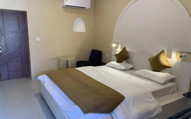 Oyo Flagship 806324 Kresort