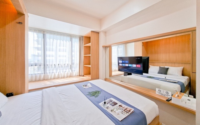 Comfortable And Relaxing Living In Studio At Apartment Collins Boulevard – Guest Rooms – Tangerang