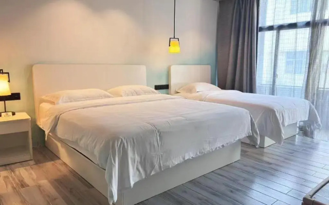 YueLanwan Seaside Resort Hotel