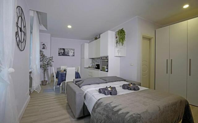 Suite in Centro Storico Porto di Savona Spiagge
