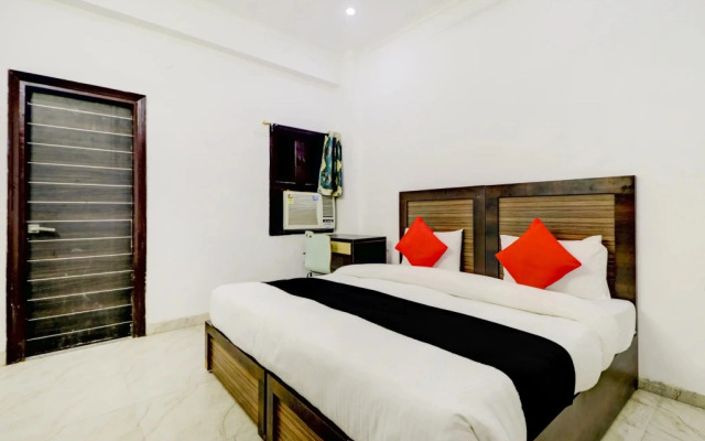 Hotel Libet by OYO Rooms