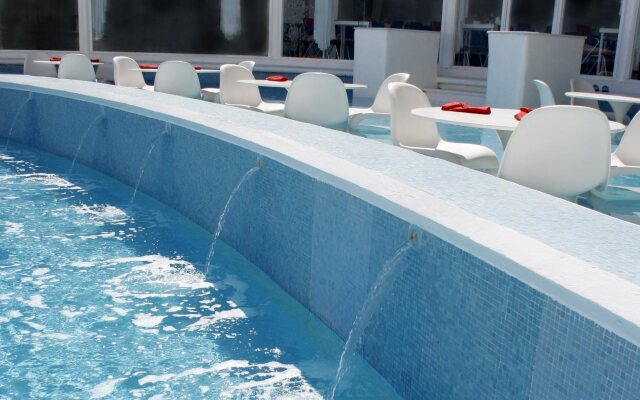 Cyan Cancun Resort Spa