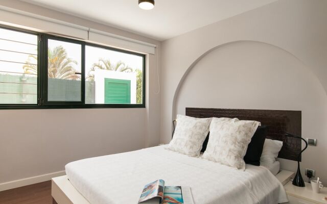 Bungalow With Terrace in Maspalomas Ds50