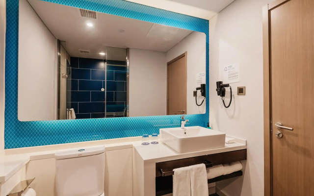 Holiday Inn Express Taizhou CMC by IHG