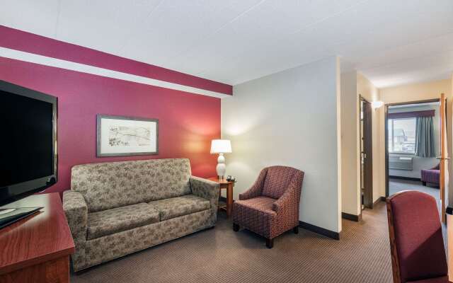 SureStay Plus Hotel by Best Western Litchfield