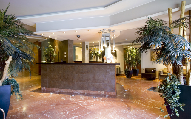 Hotel Oasis