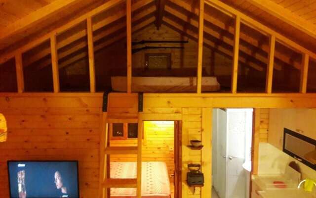 YALILI Wooden House